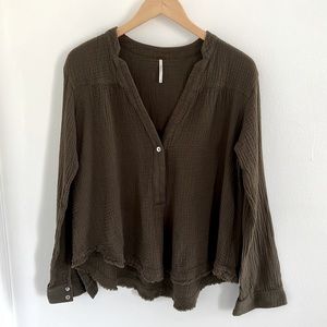 ✨Free People✨ gauzy tunic
